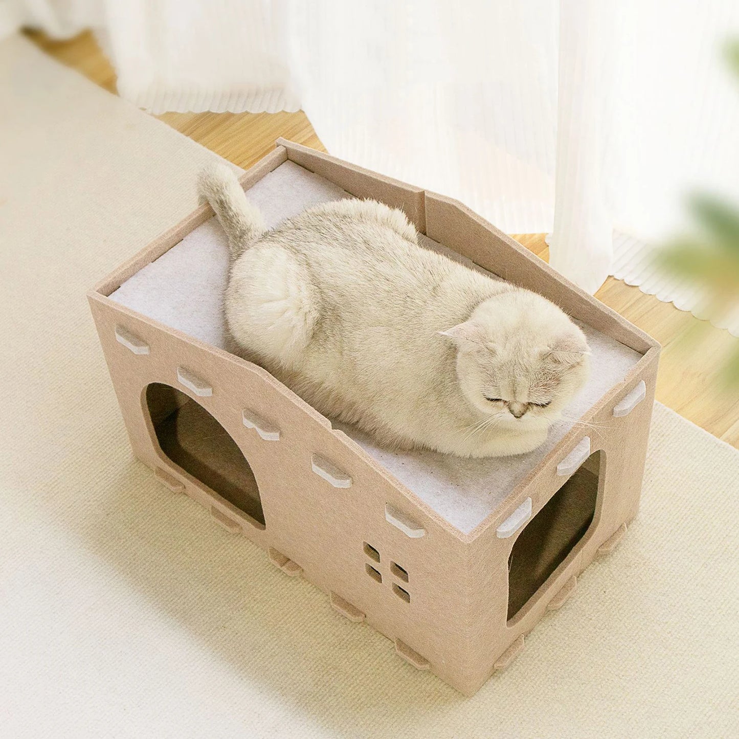 Felt Cat Cave Retreat: Scratching Cube & Cozy Nest for Multiple Cats